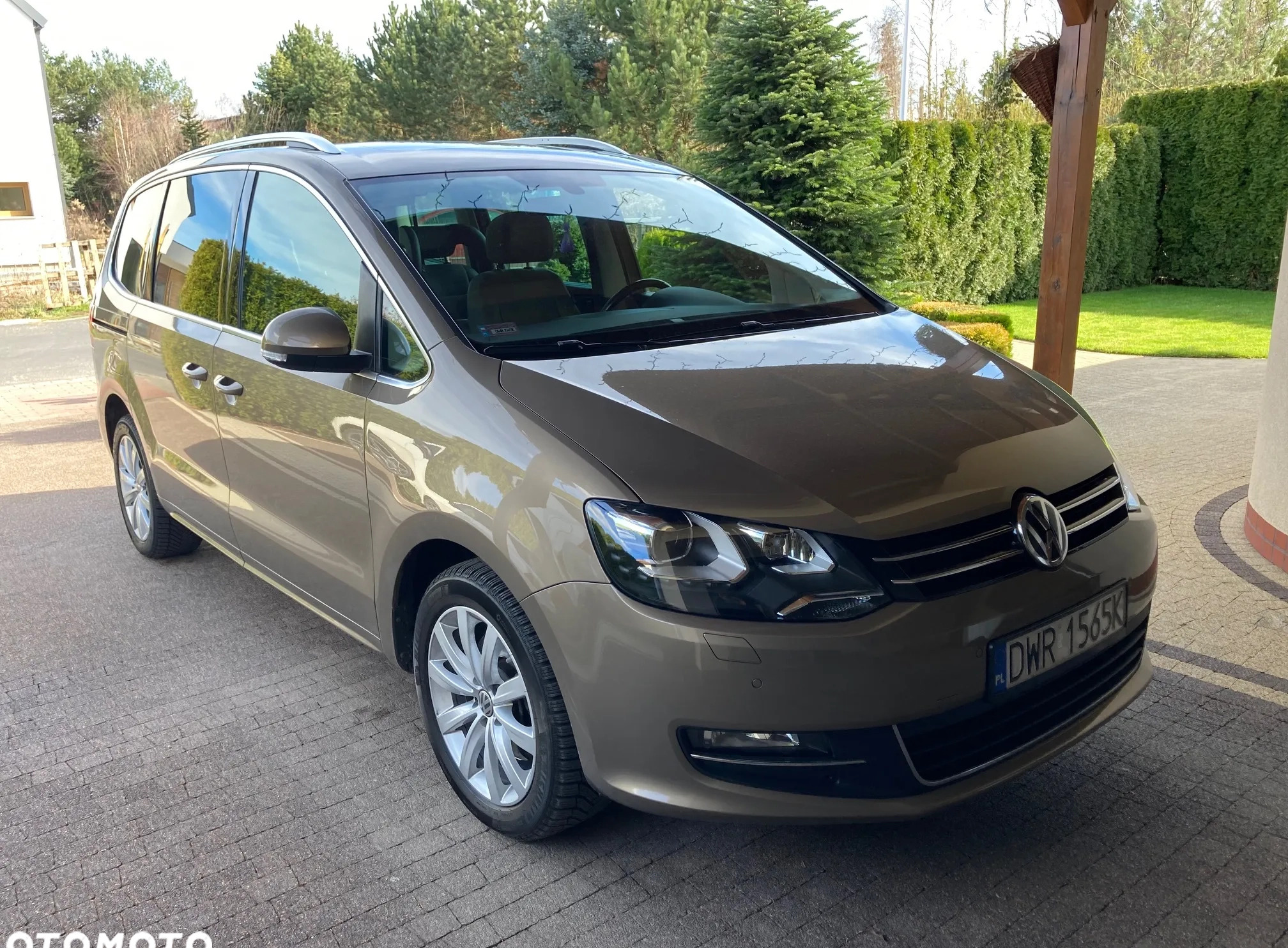 Volkswagen Sharan cena 99900 przebieg: 116000, rok produkcji 2016 z Wrocław małe 326